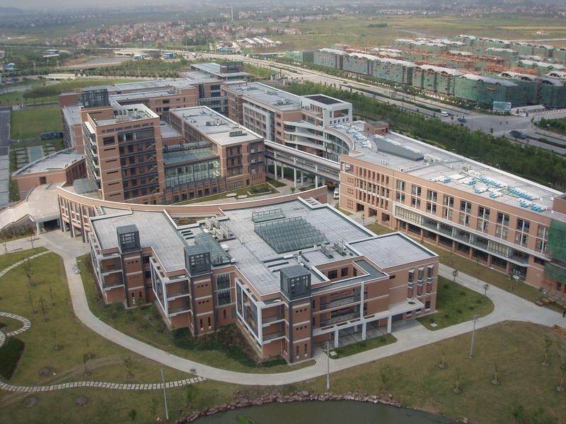上海工程技術大學校園風景(129089) - 上海工程技術大學 - 院校大全
